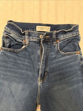 Abercrombie & Fitch High Rise Blue Denim Jeans